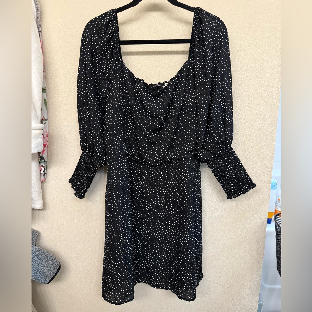 🎉🎉Polka Dot Dress - Never Worn!